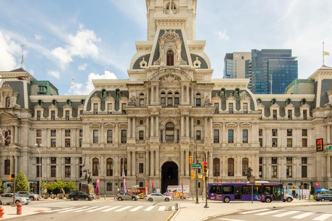 Frontdesk I The Cosmopolitan Apts Philadelphia Leilighet Eksteriør bilde