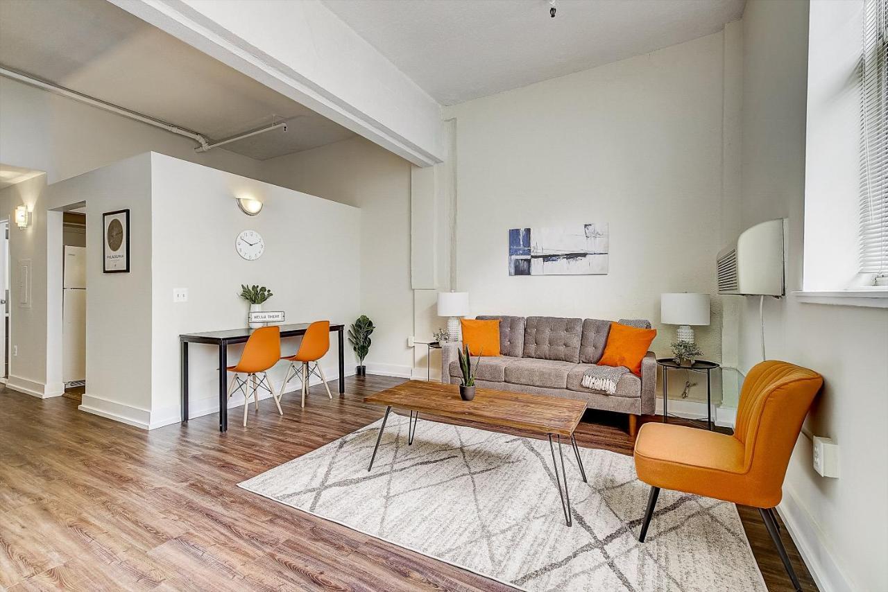 Frontdesk I The Cosmopolitan Apts Philadelphia Leilighet Rom bilde
