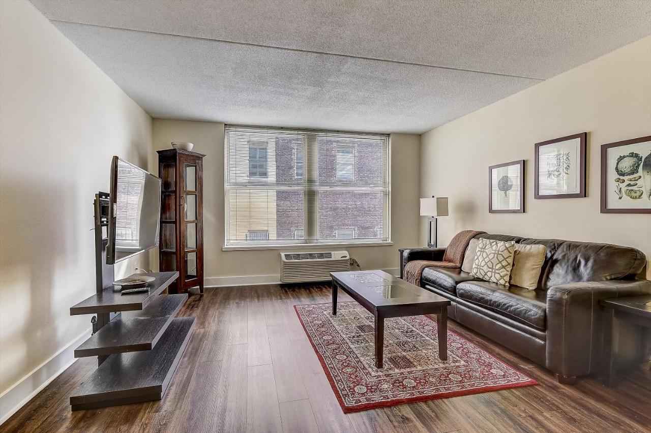 Frontdesk I The Cosmopolitan Apts Philadelphia Leilighet Rom bilde