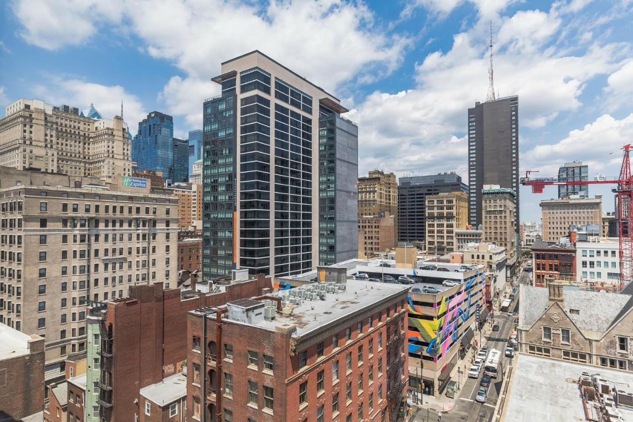 Frontdesk I The Cosmopolitan Apts Philadelphia Leilighet Eksteriør bilde
